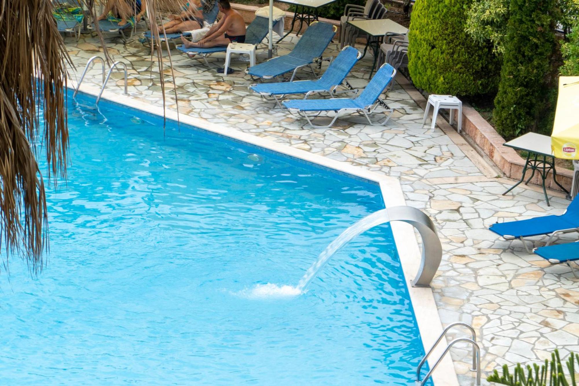 Hotel Mediterrane ساراندا المظهر الخارجي الصورة