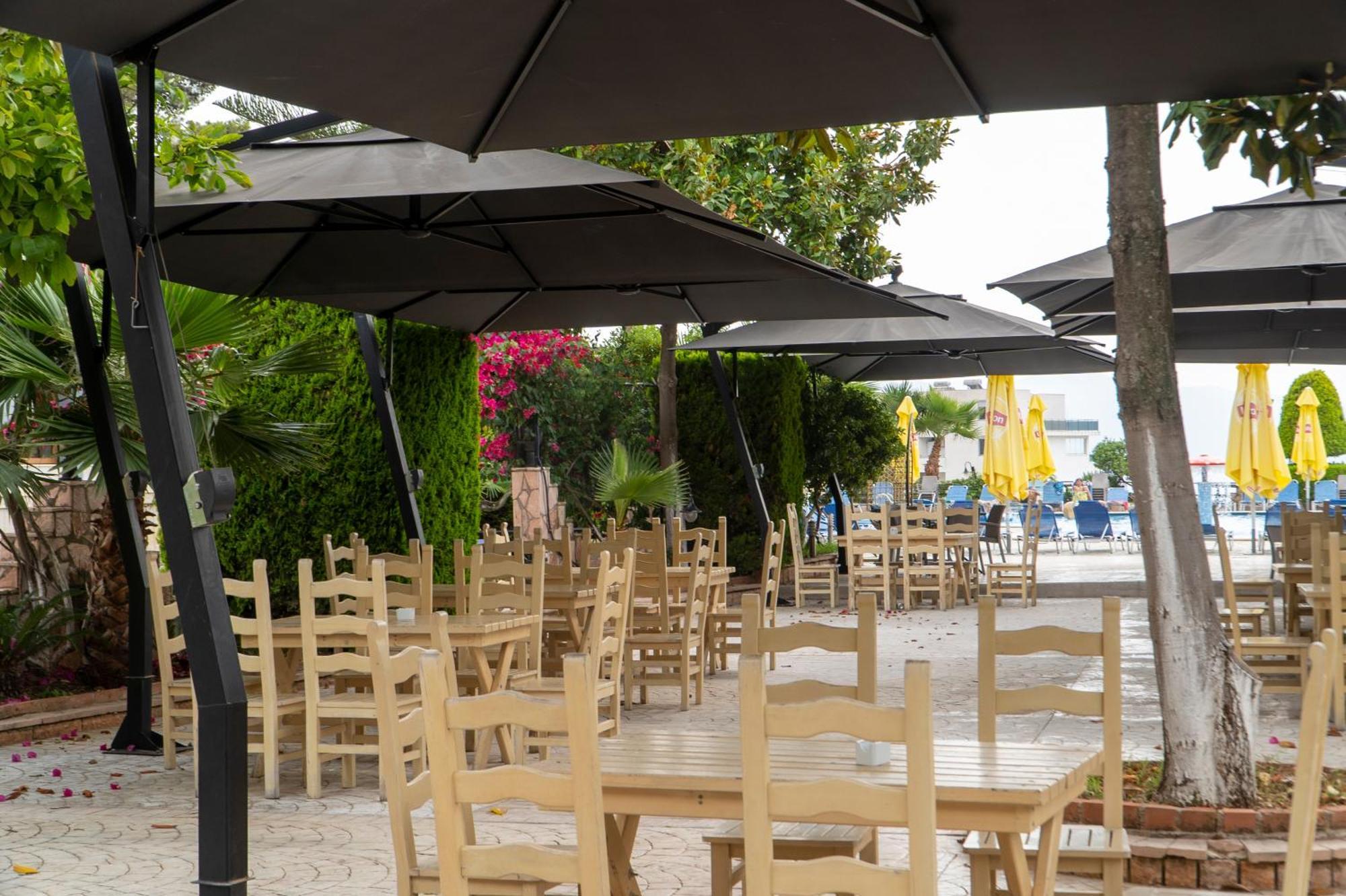 Hotel Mediterrane ساراندا المظهر الخارجي الصورة