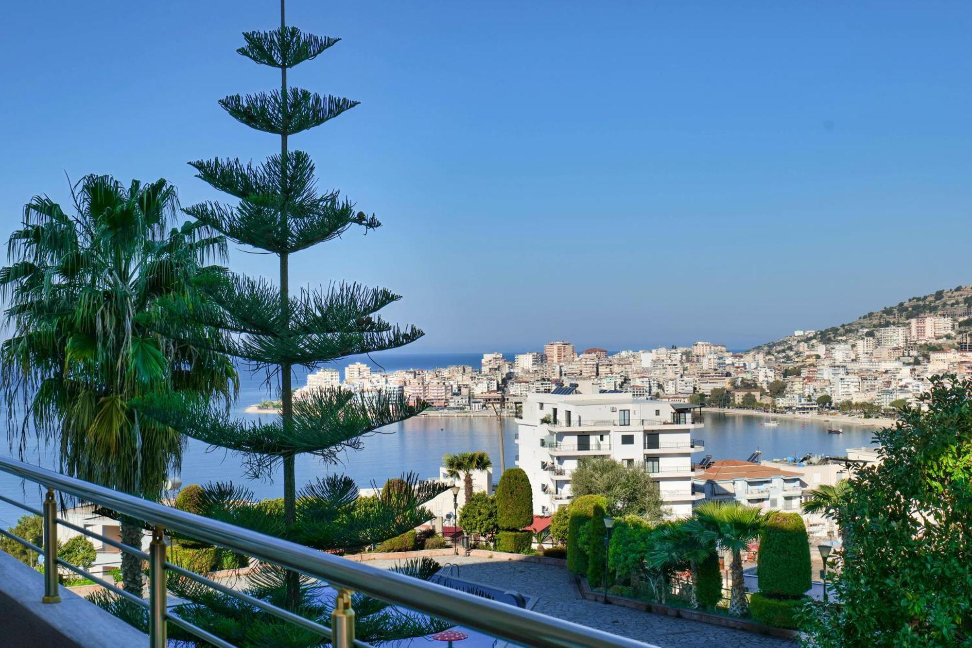 Hotel Mediterrane ساراندا المظهر الخارجي الصورة
