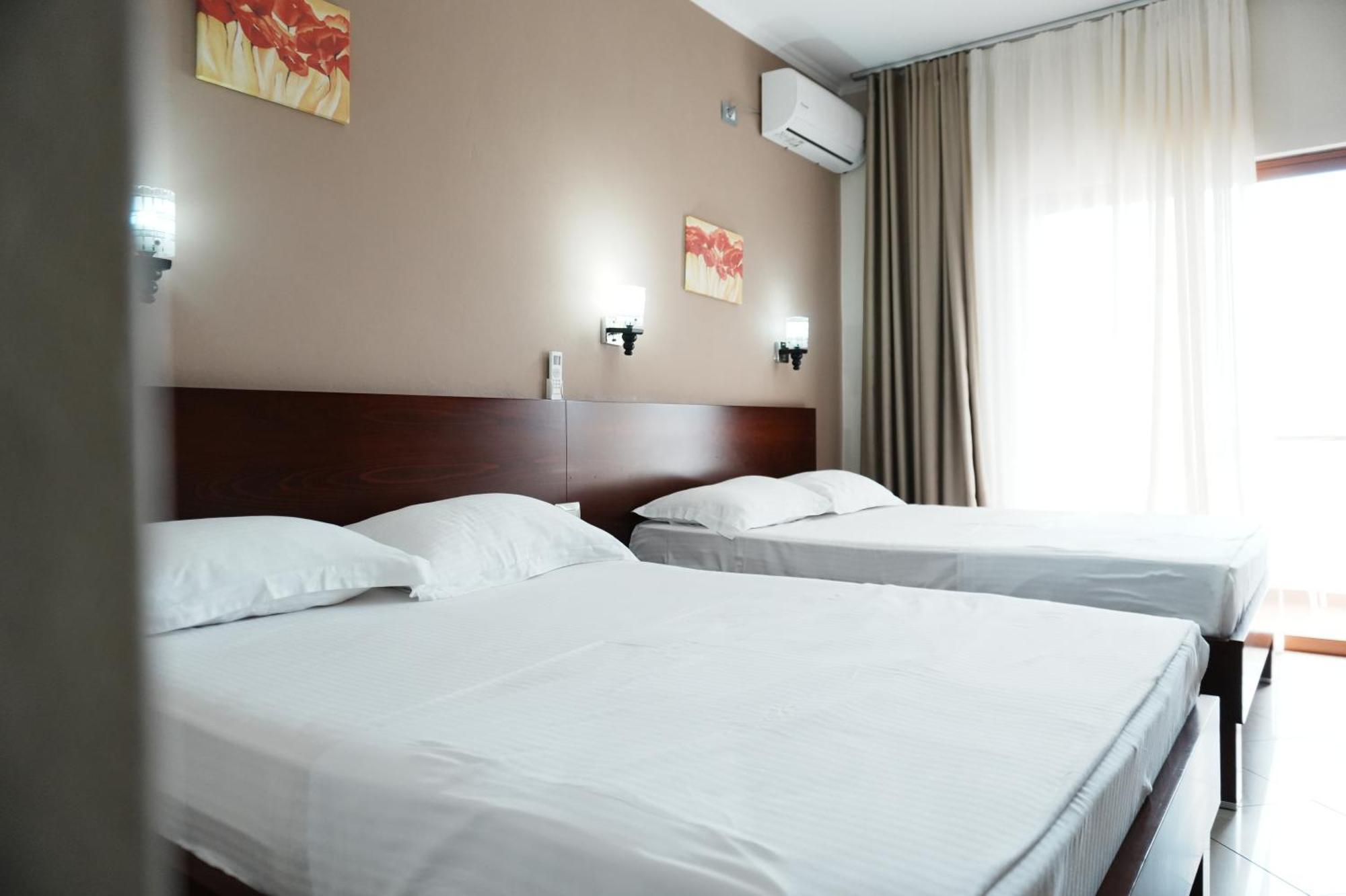 Hotel Mediterrane ساراندا المظهر الخارجي الصورة